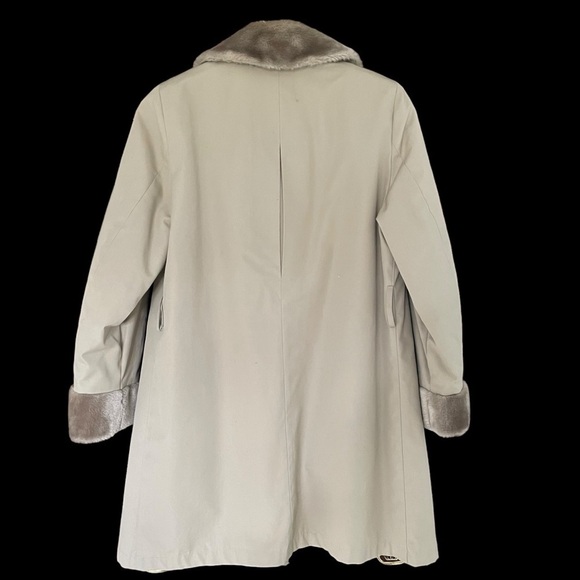 London Fog faux-fur lined tan vintage trench coat in size 10 M - Picture 3 of 11